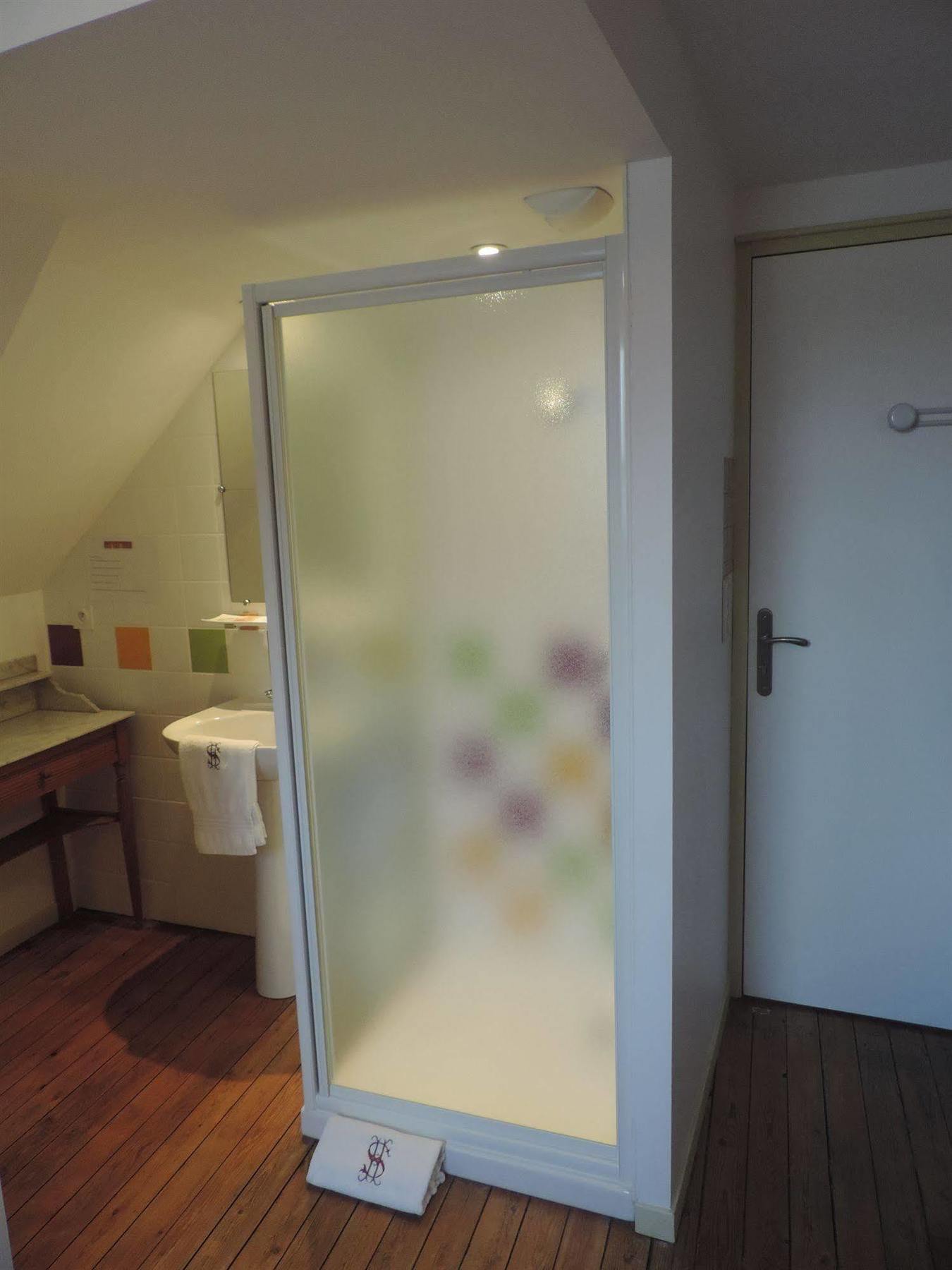 לה מאנש Select Hotel מראה חיצוני תמונה